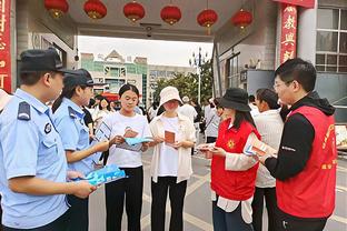 苏亚雷斯在格雷米奥这一年：外星人与凡人在比赛